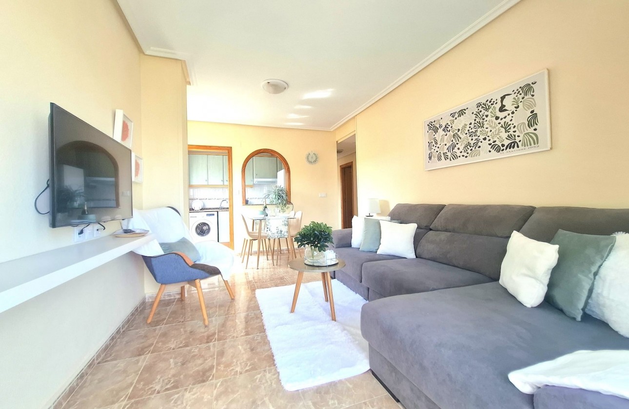 Herverkoop - Apartment - Torrevieja