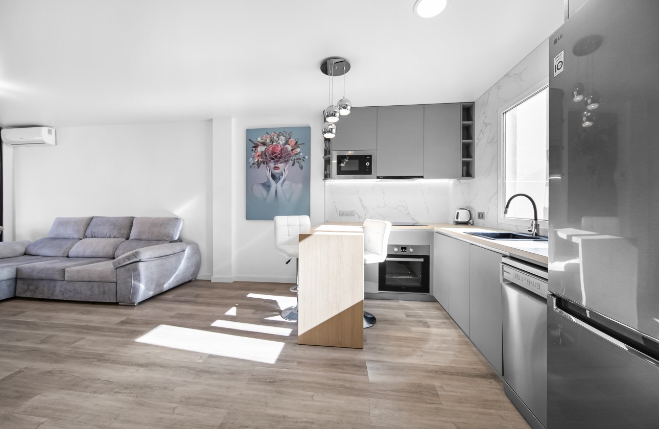 Herverkoop - Apartment - Torrevieja