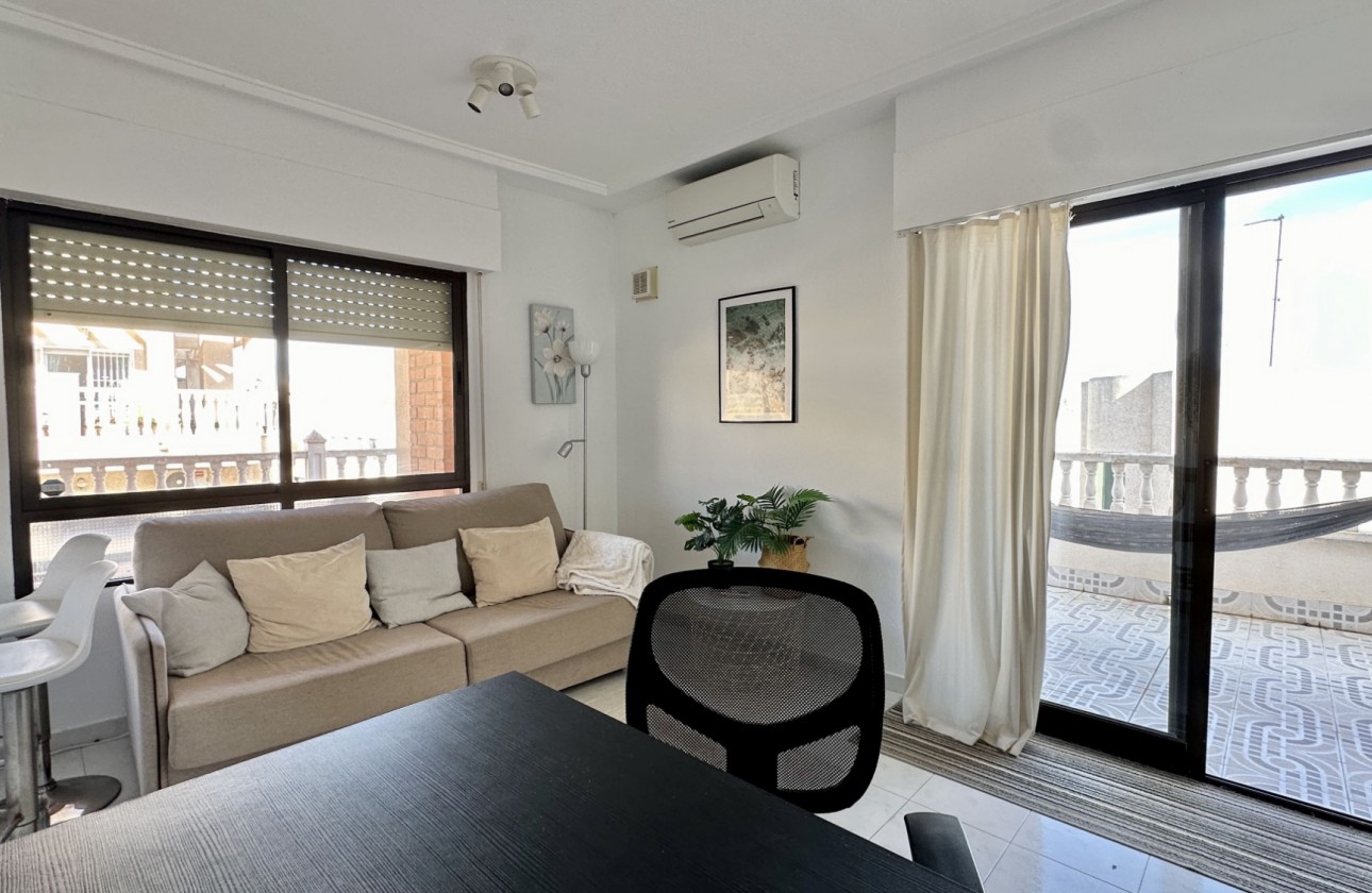 Herverkoop - Apartment - Torrevieja