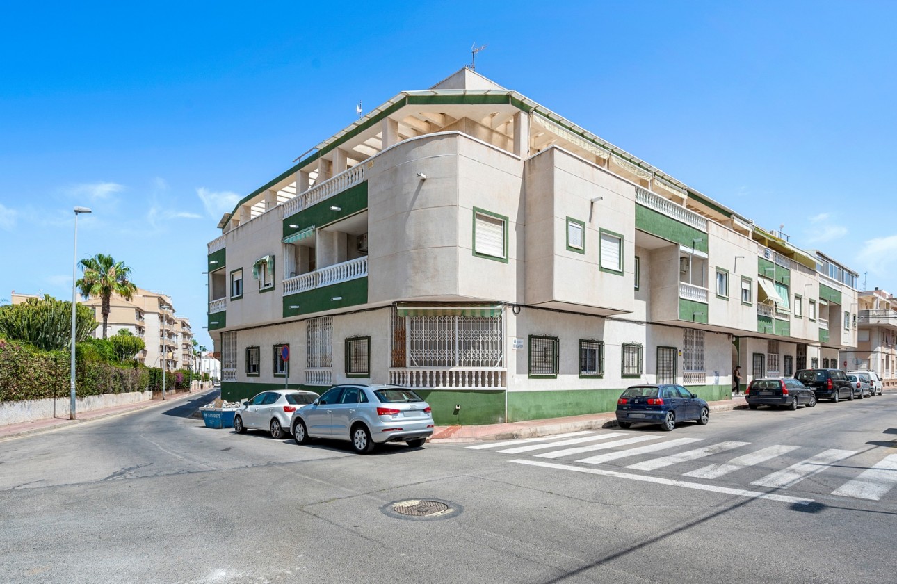 Herverkoop - Apartment - Torrevieja