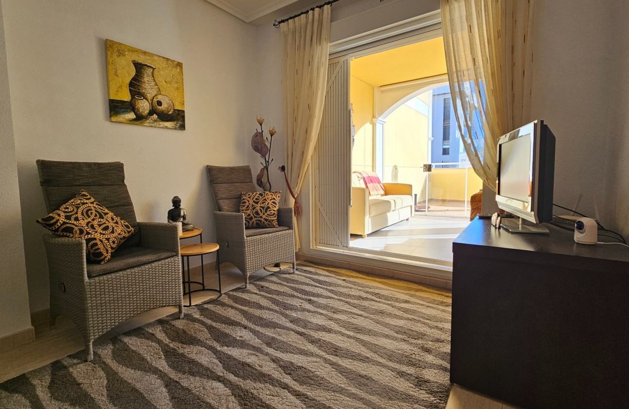 Herverkoop - Apartment - Torrevieja