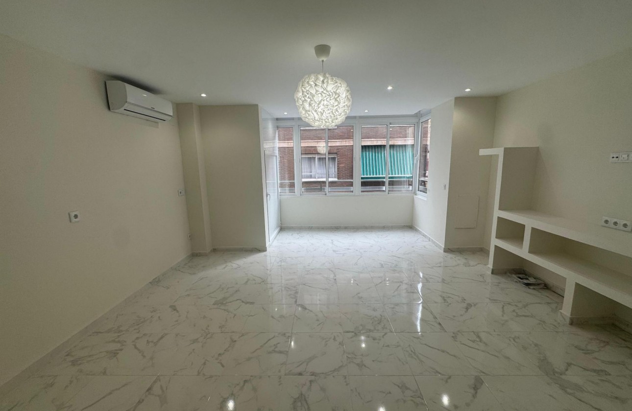 Herverkoop - Apartment - Torrevieja