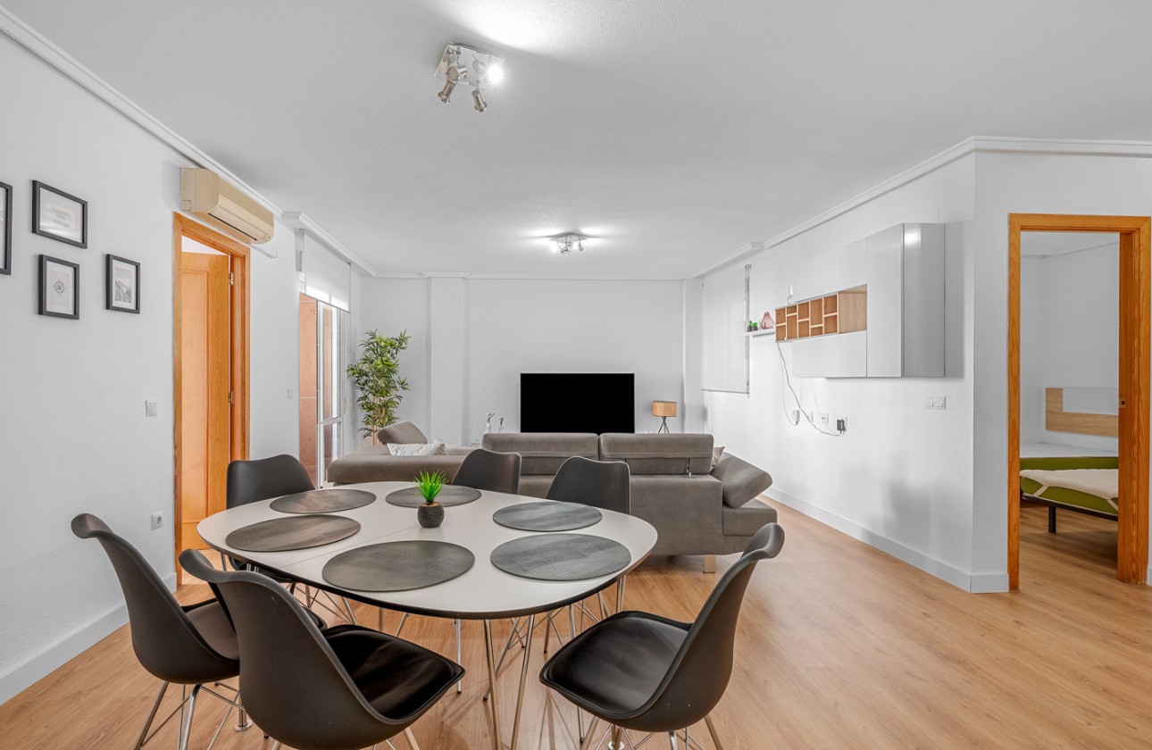Herverkoop - Apartment - Torrevieja
