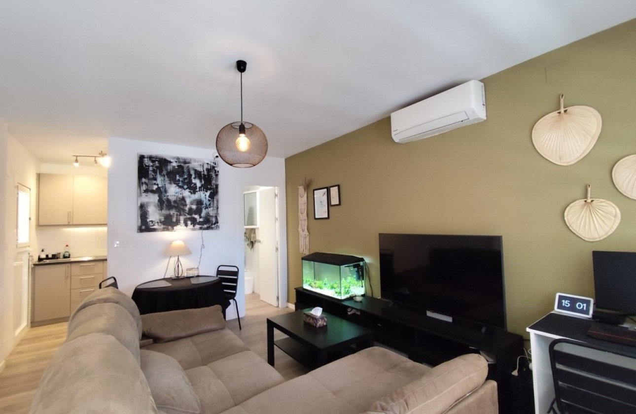 Herverkoop - Apartment - Torrevieja