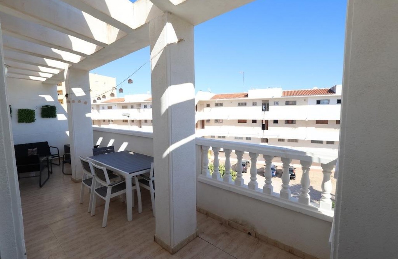 Herverkoop - Apartment - Torrevieja
