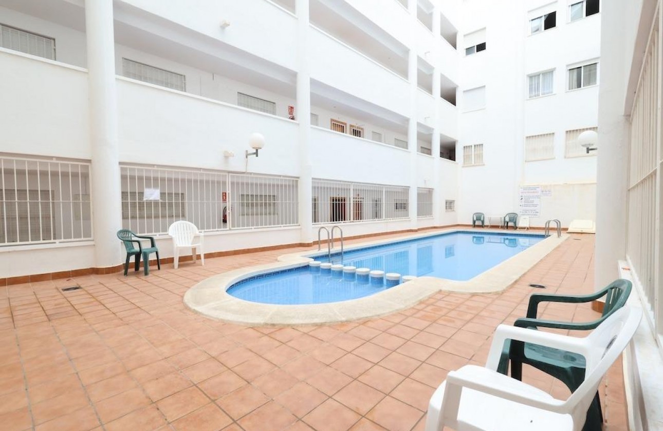 Herverkoop - Apartment - Torrevieja