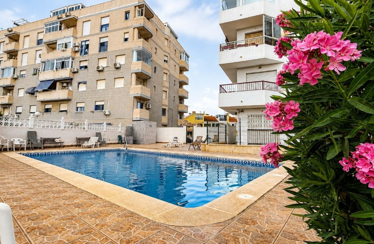 Herverkoop - Apartment - Torrevieja