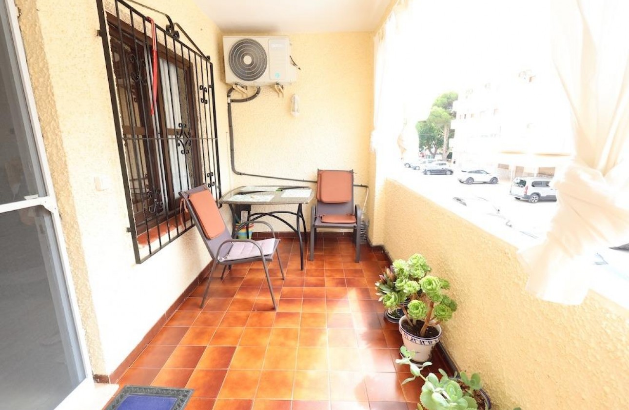 Herverkoop - Bungalow - Orihuela Costa - Campoamor