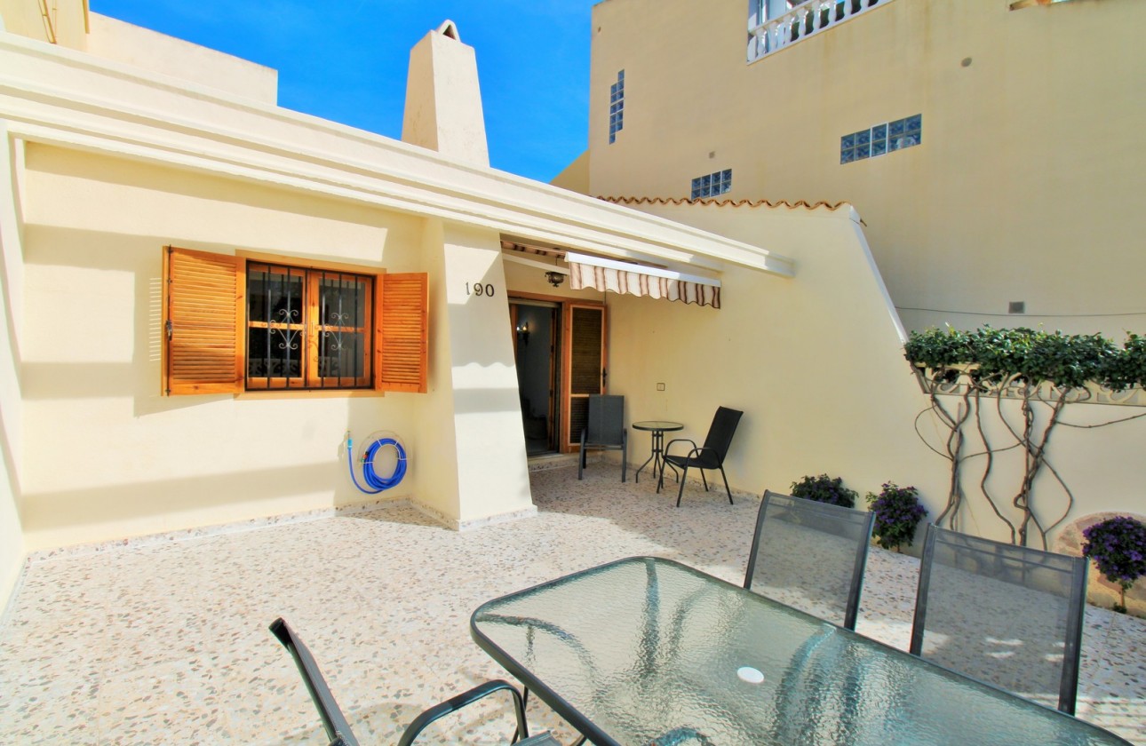 Herverkoop - Bungalow - Orihuela Costa - Playa Flamenca