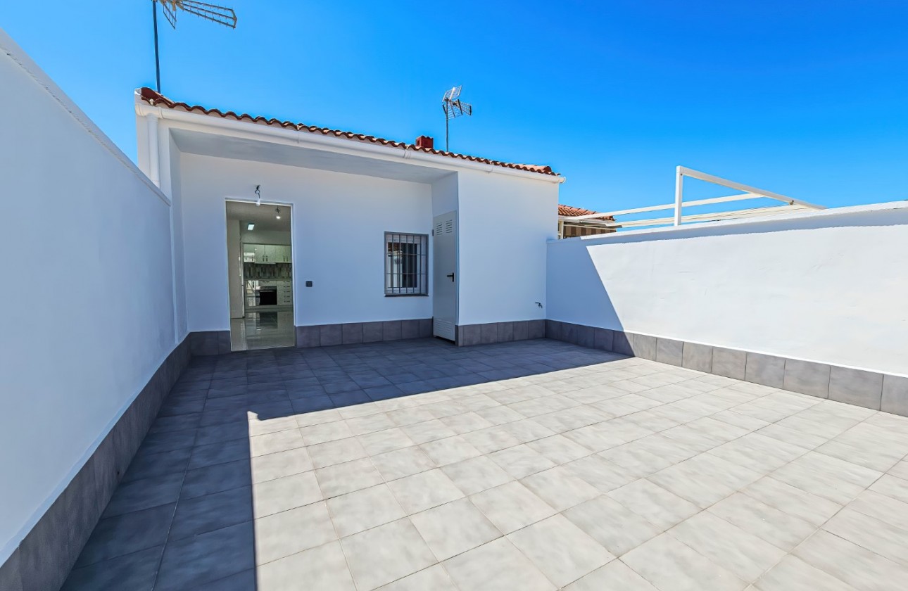 Herverkoop - Bungalow - Torrevieja - La Siesta - El Salado -  Torreta