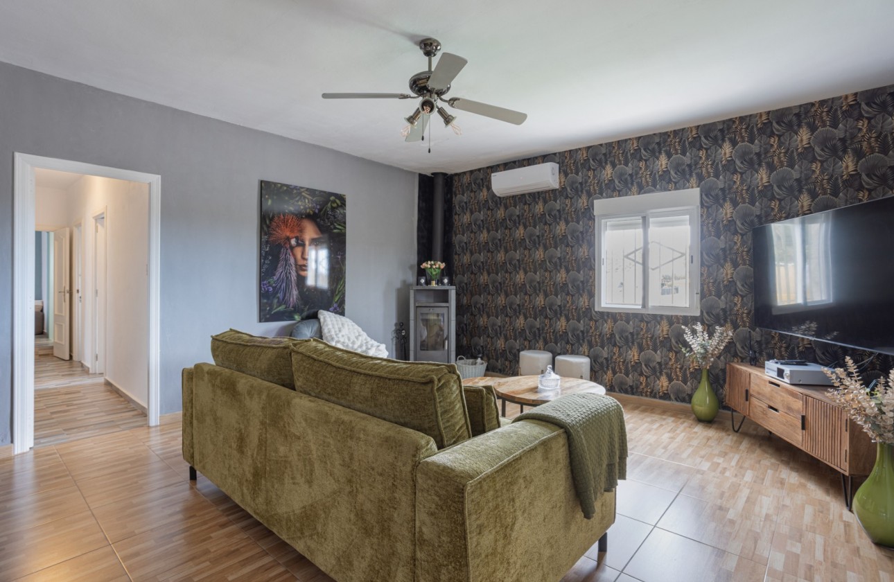 Herverkoop - Country House - Albatera