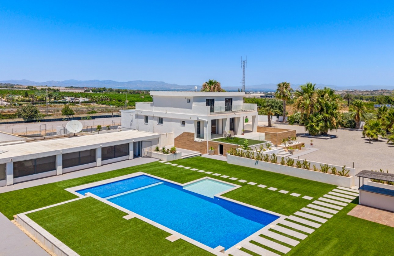 Herverkoop - Country House - Los Montesinos