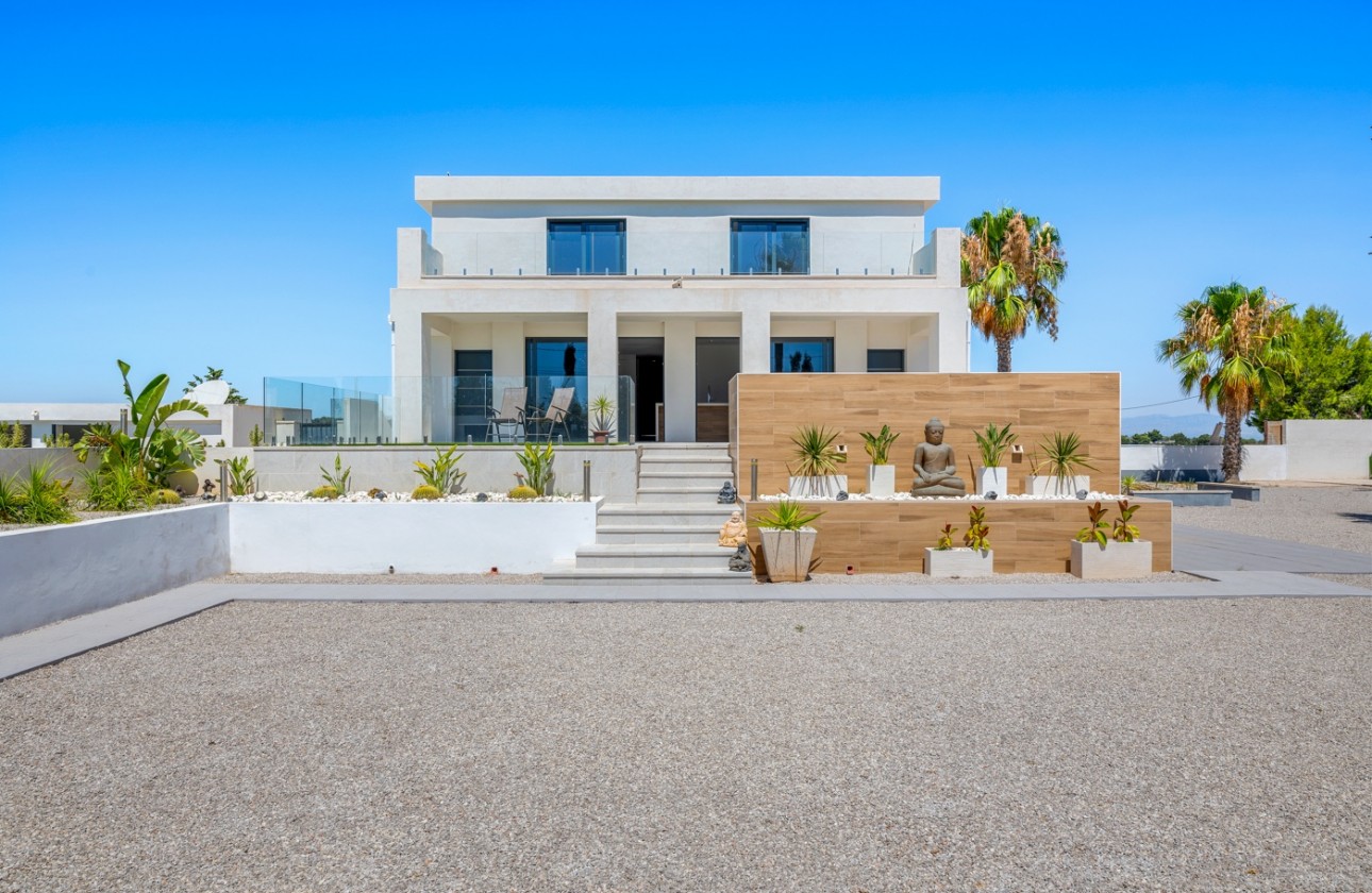 Herverkoop - Country House - Los Montesinos