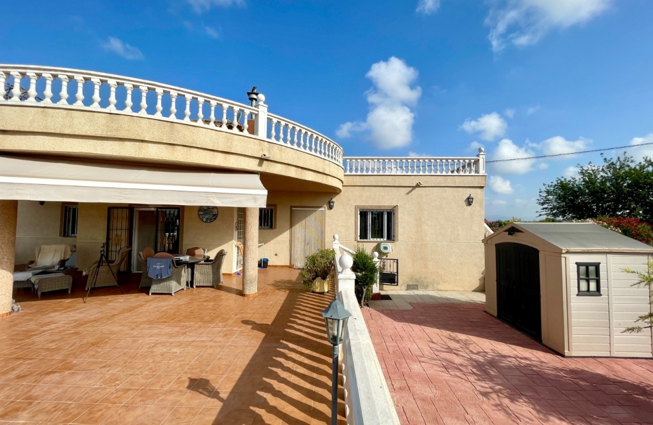 Herverkoop - Detached Villa - Catral