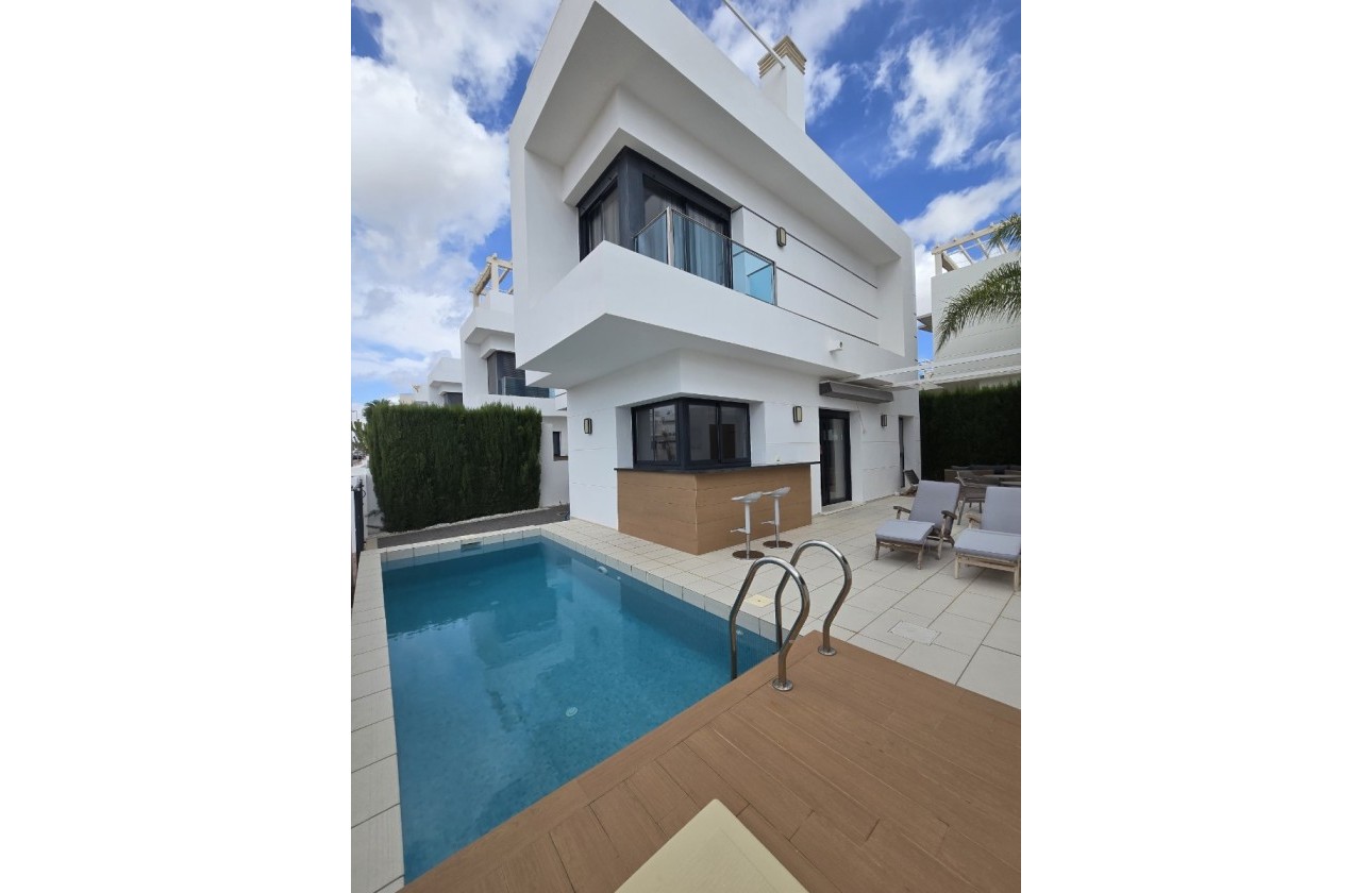 Herverkoop - Detached Villa - Ciudad Quesada