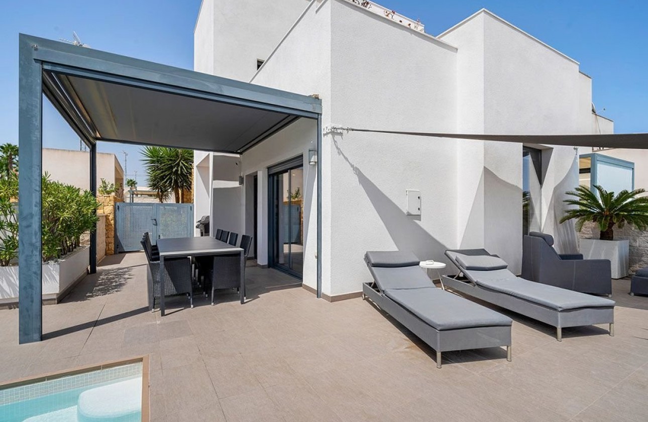 Herverkoop - Detached Villa - Ciudad Quesada