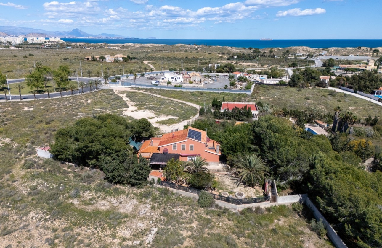 Herverkoop - Detached Villa - El Altet