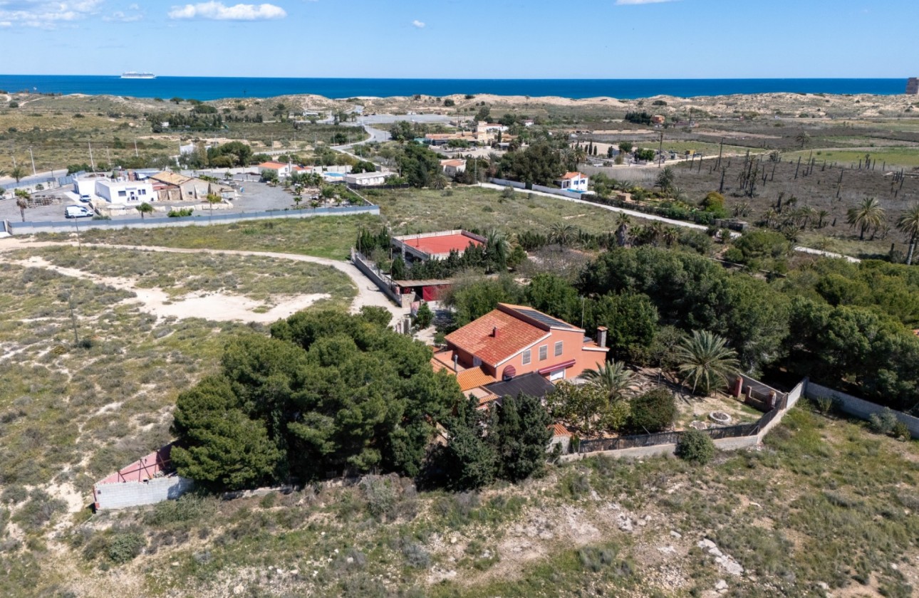 Herverkoop - Detached Villa - El Altet