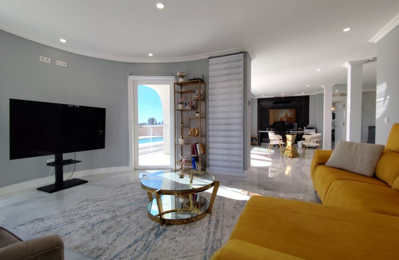 Herverkoop - Detached Villa - El Mudamiento