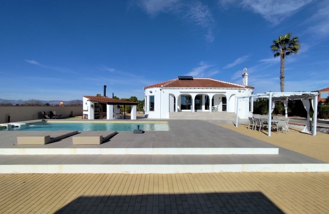 Herverkoop - Detached Villa - El Mudamiento