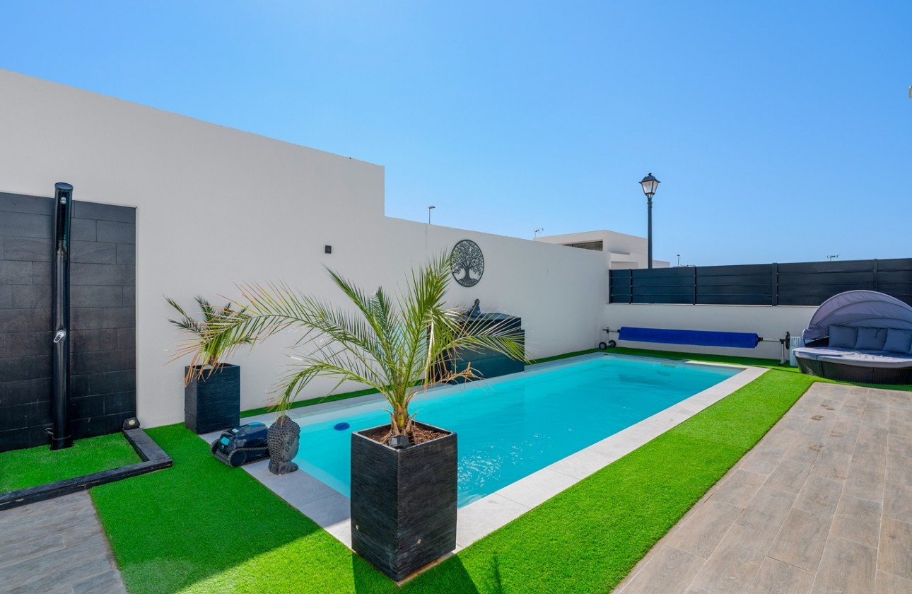 Herverkoop - Detached Villa - Fortuna