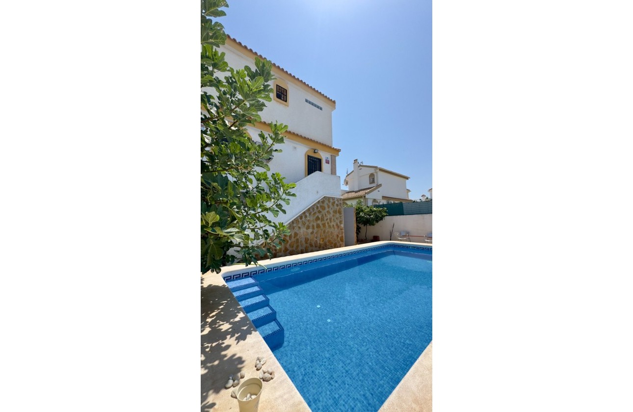 Herverkoop - Detached Villa - Gran Alacant
