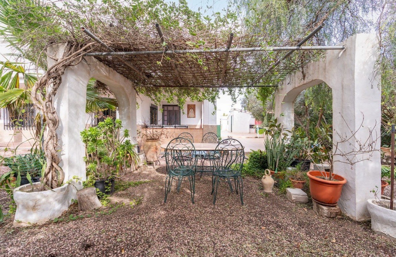 Herverkoop - Detached Villa - Hondón de las Nieves