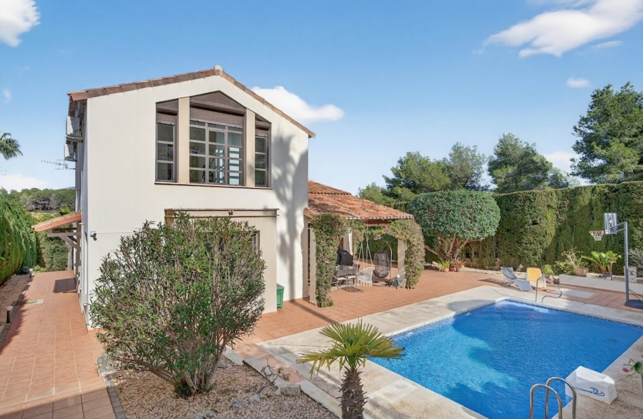 Herverkoop - Detached Villa - Jávea