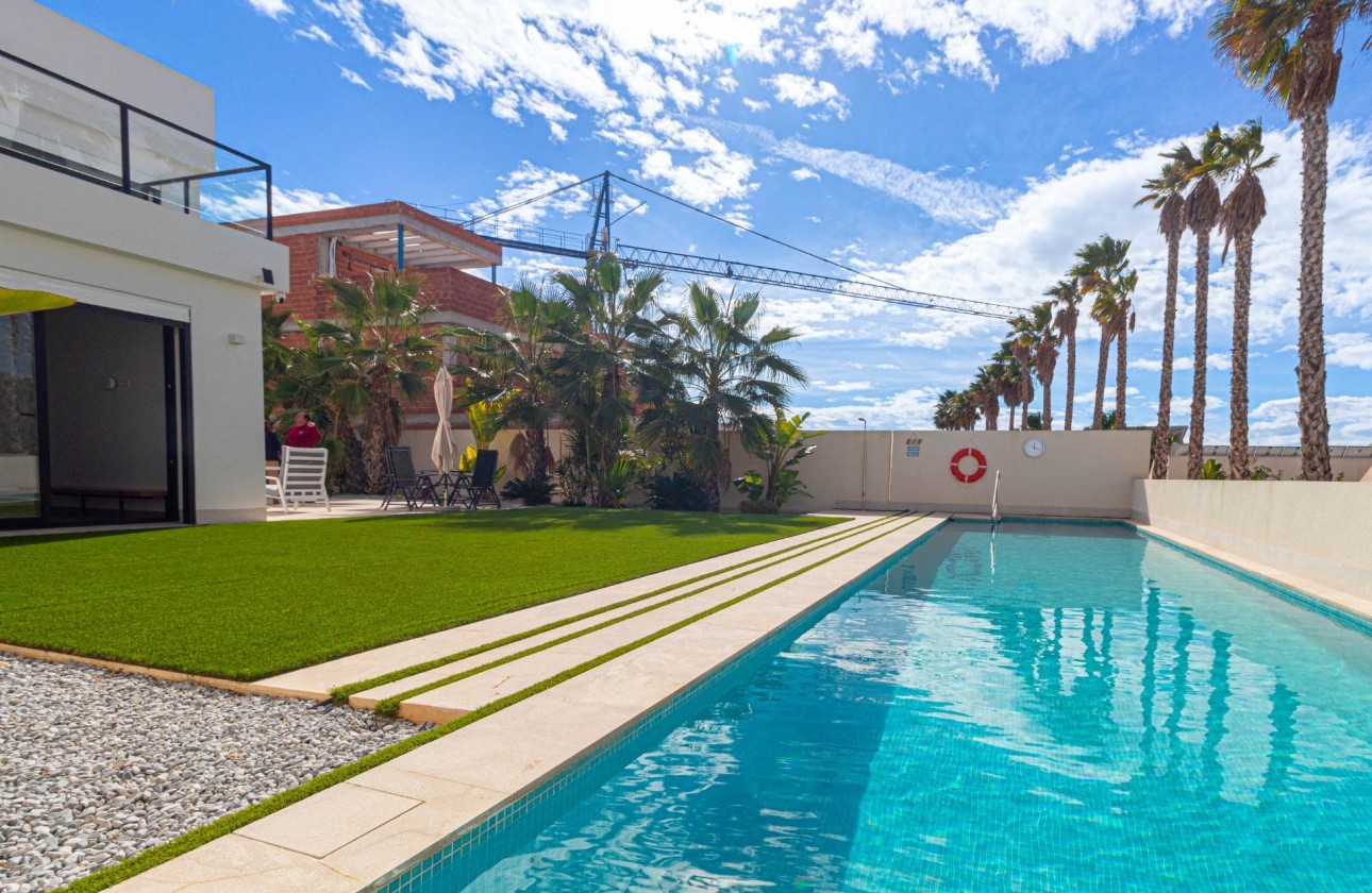 Herverkoop - Detached Villa - La Marina - San Fulgencio