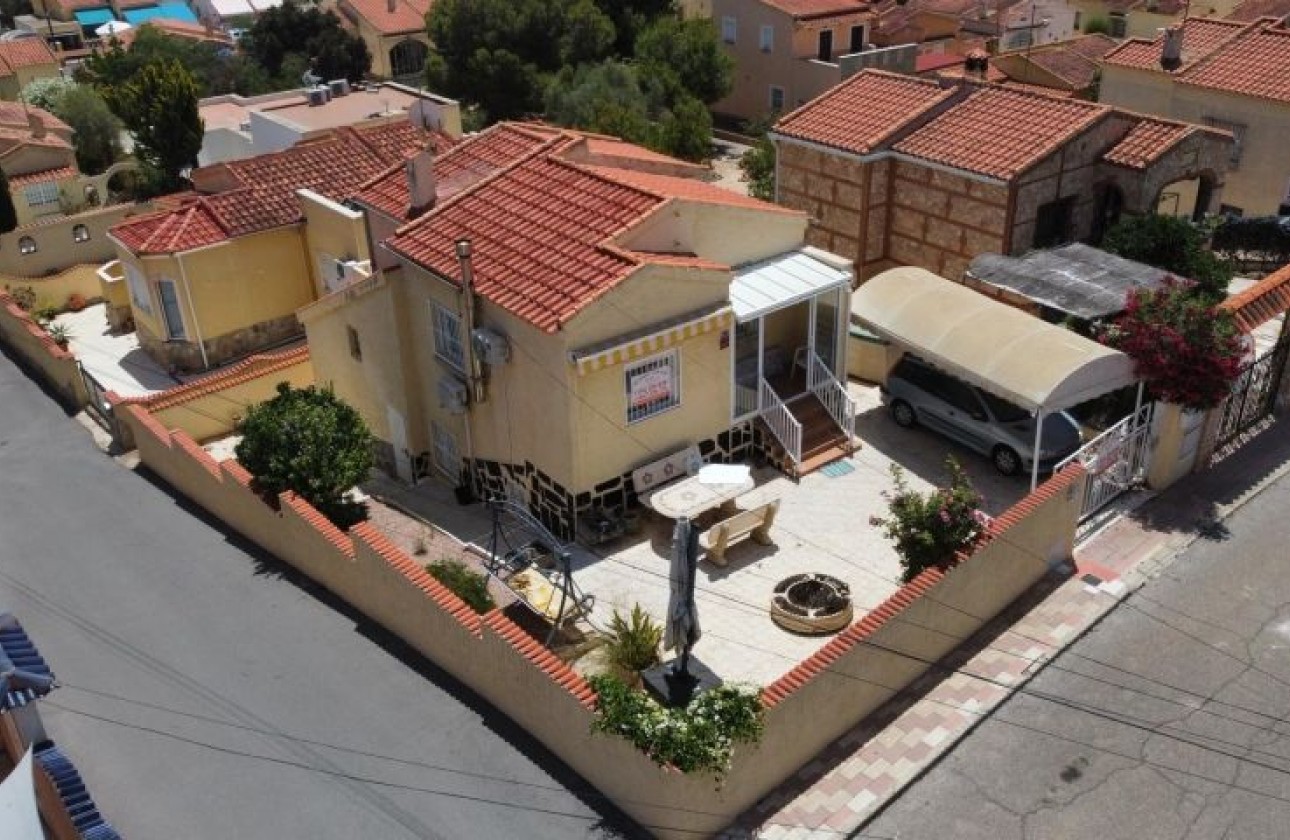 Herverkoop - Detached Villa - La Marina - San Fulgencio