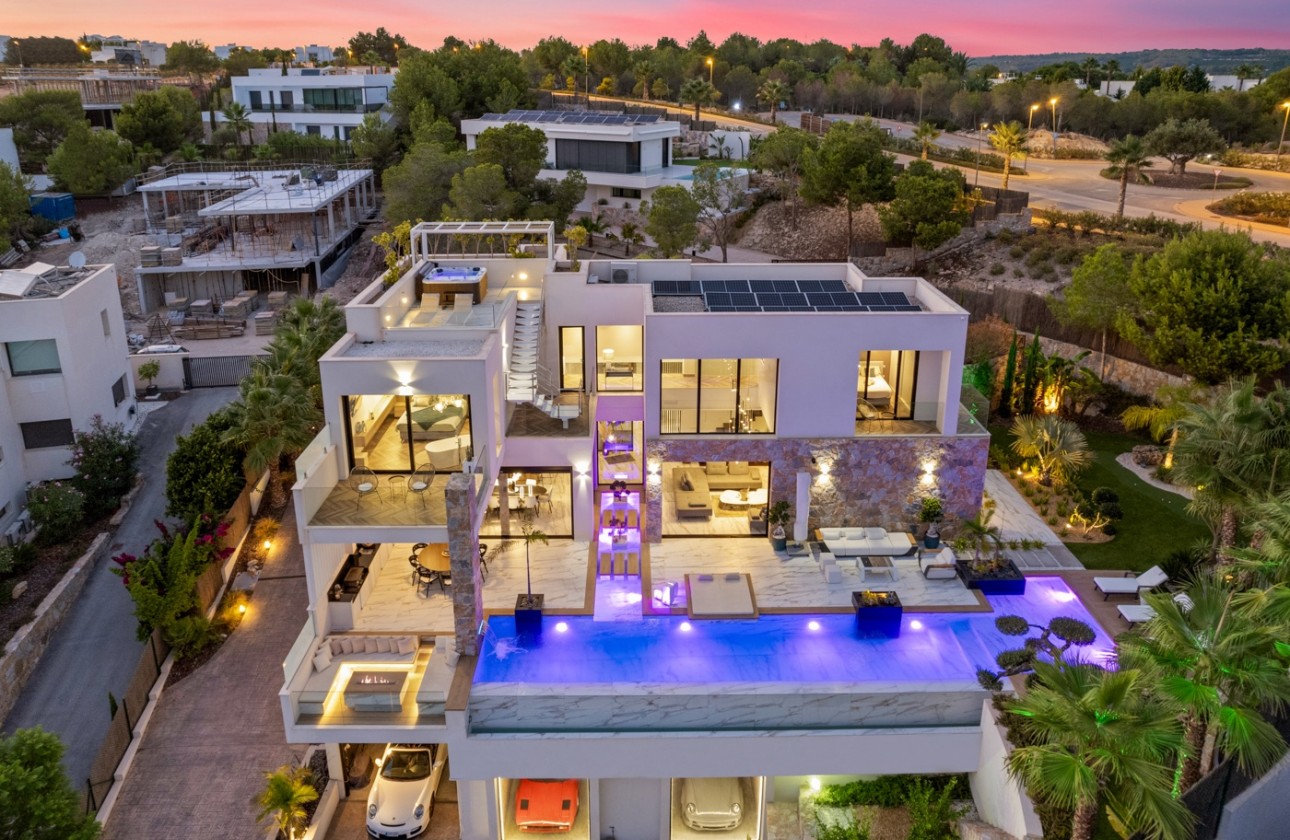 Herverkoop - Detached Villa - Las Colinas Golf