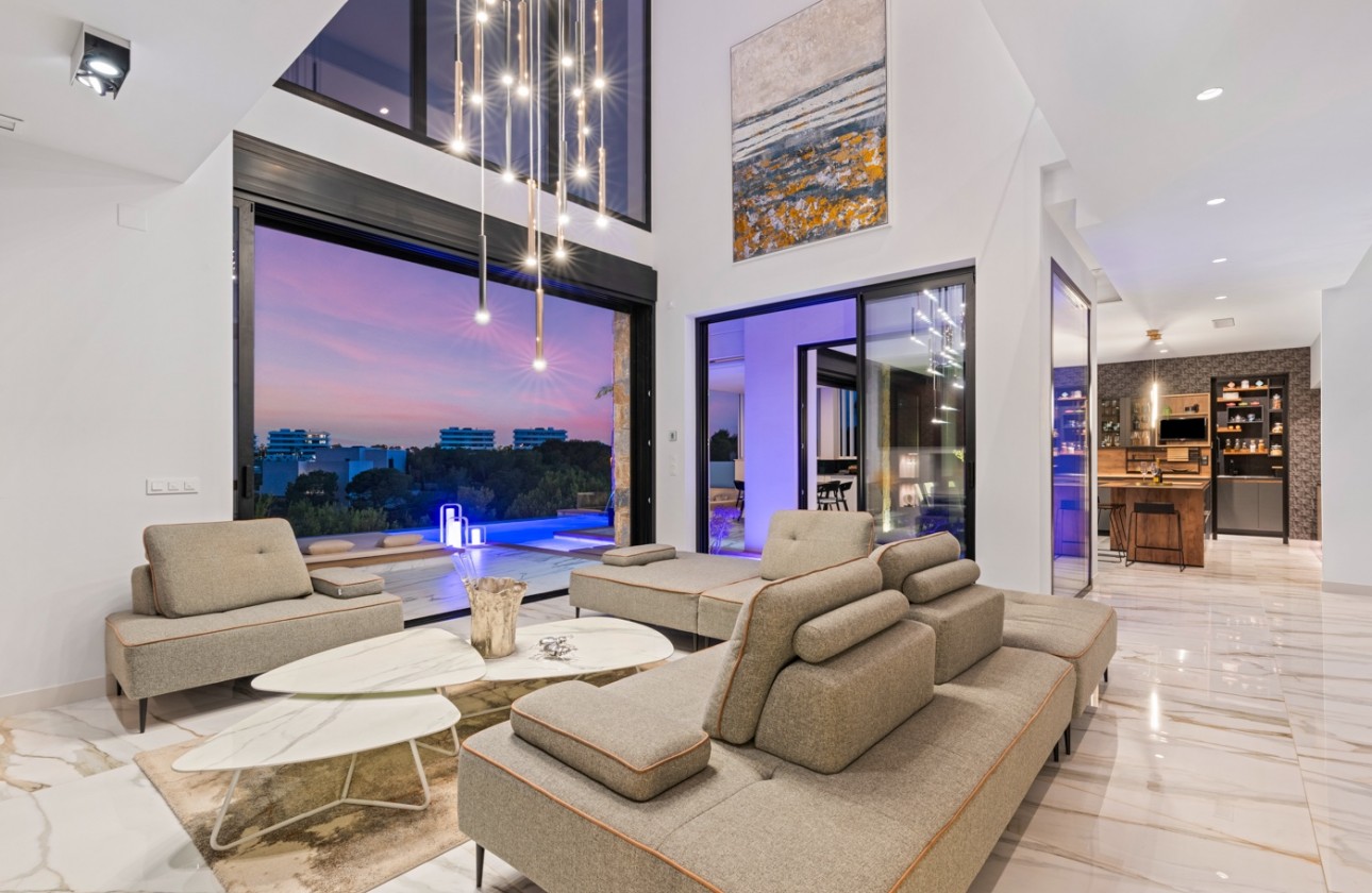 Herverkoop - Detached Villa - Las Colinas Golf