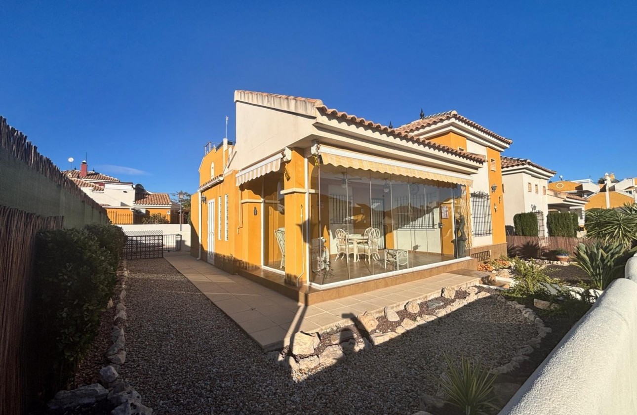 Herverkoop - Detached Villa - Los Montesinos - Urbanizacion montesol