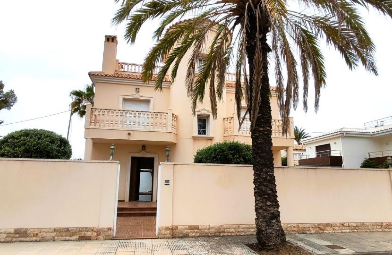 Herverkoop - Detached Villa - Orihuela Costa - Cabo Roig