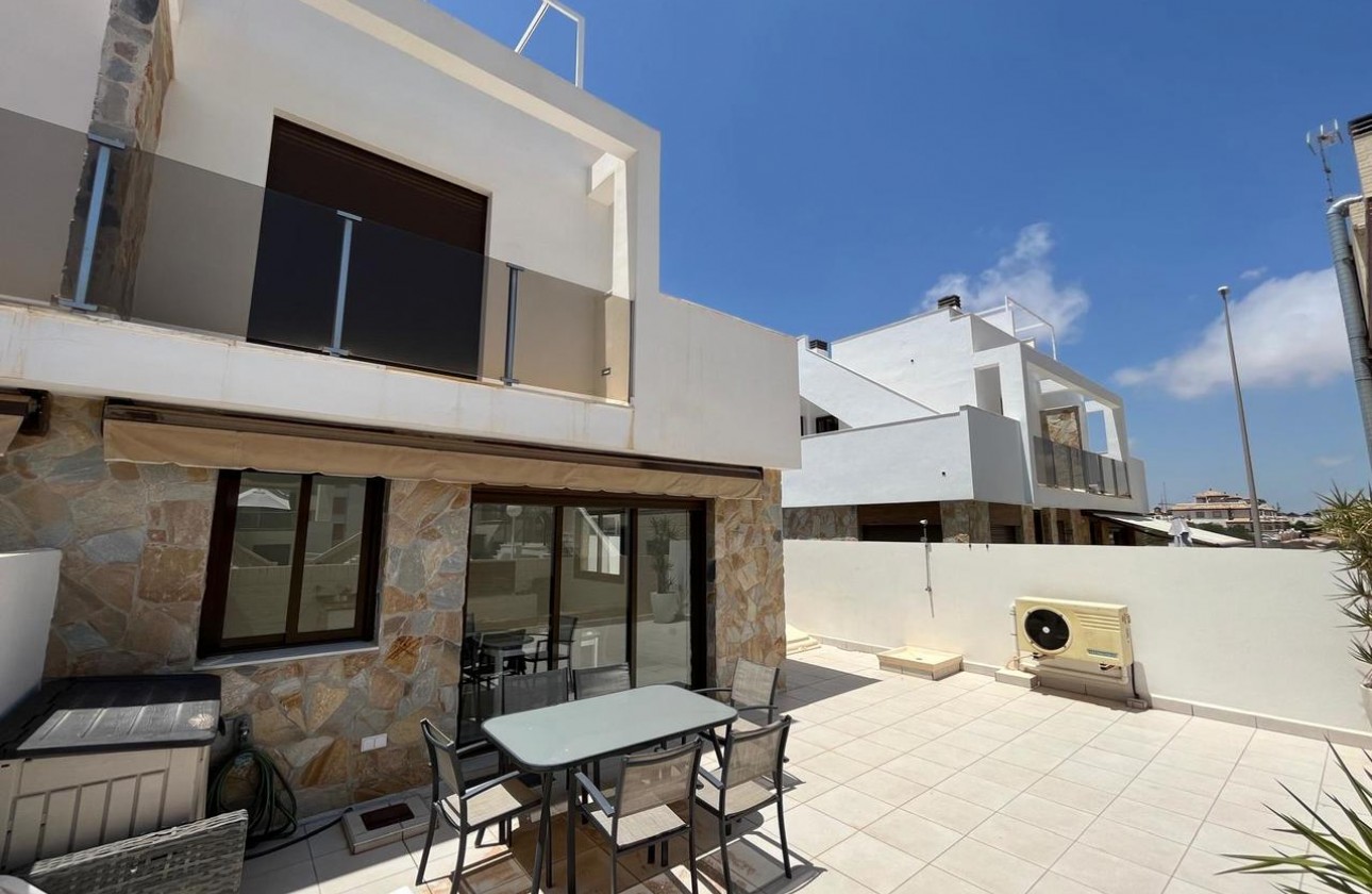 Herverkoop - Detached Villa - Orihuela Costa - Cabo Roig