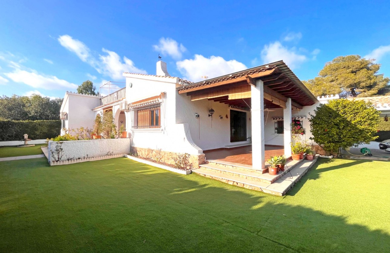 Herverkoop - Detached Villa - Orihuela Costa - Dehesa de campoamor