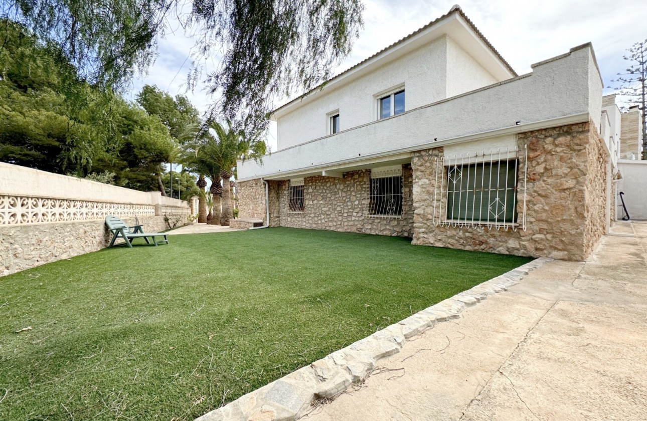 Herverkoop - Detached Villa - Orihuela Costa - La Zenia