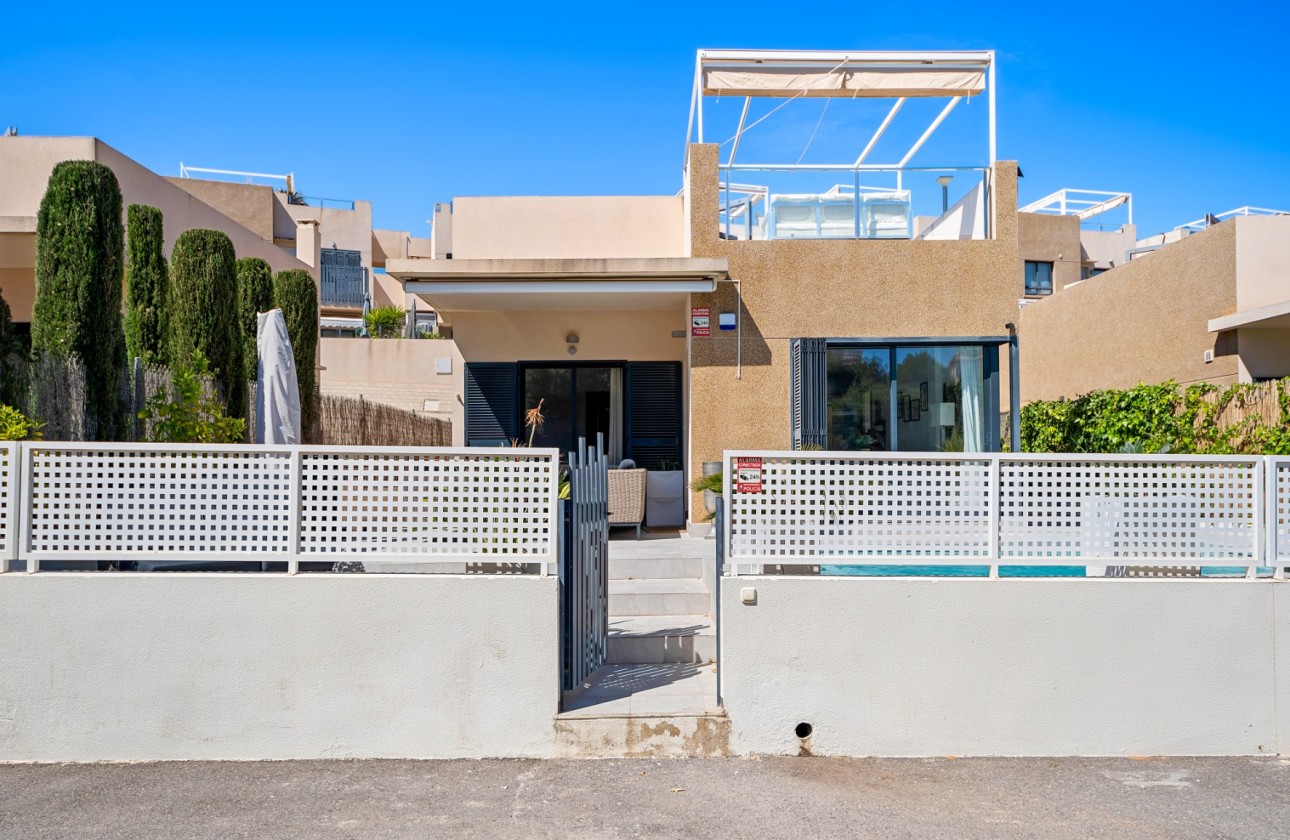 Herverkoop - Detached Villa - Orihuela Costa - La Zenia