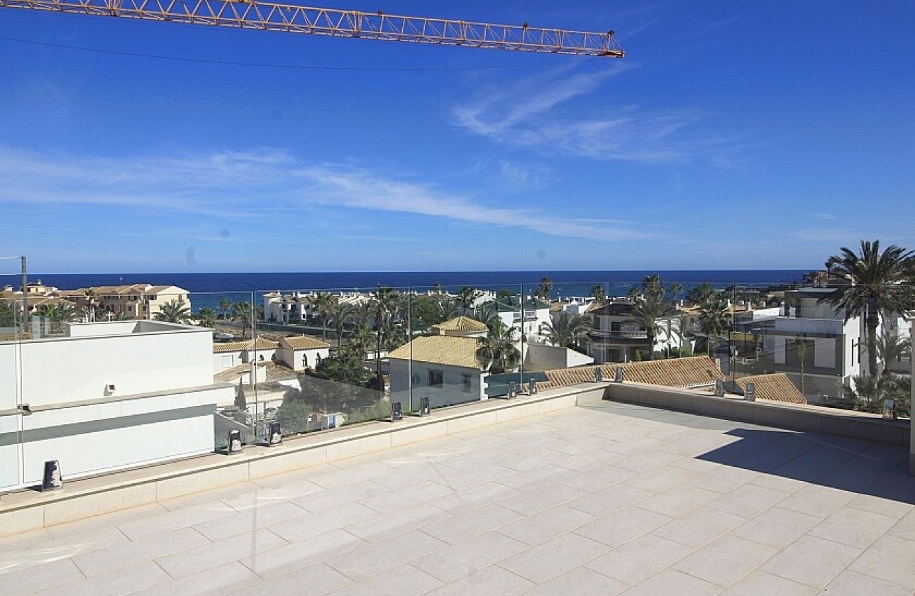 Herverkoop - Detached Villa - Orihuela Costa - La Zenia