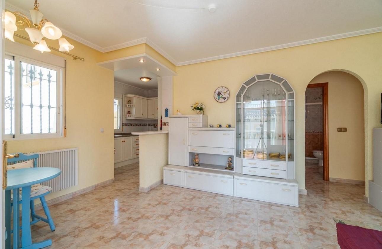 Herverkoop - Detached Villa - Orihuela Costa - La Zenia