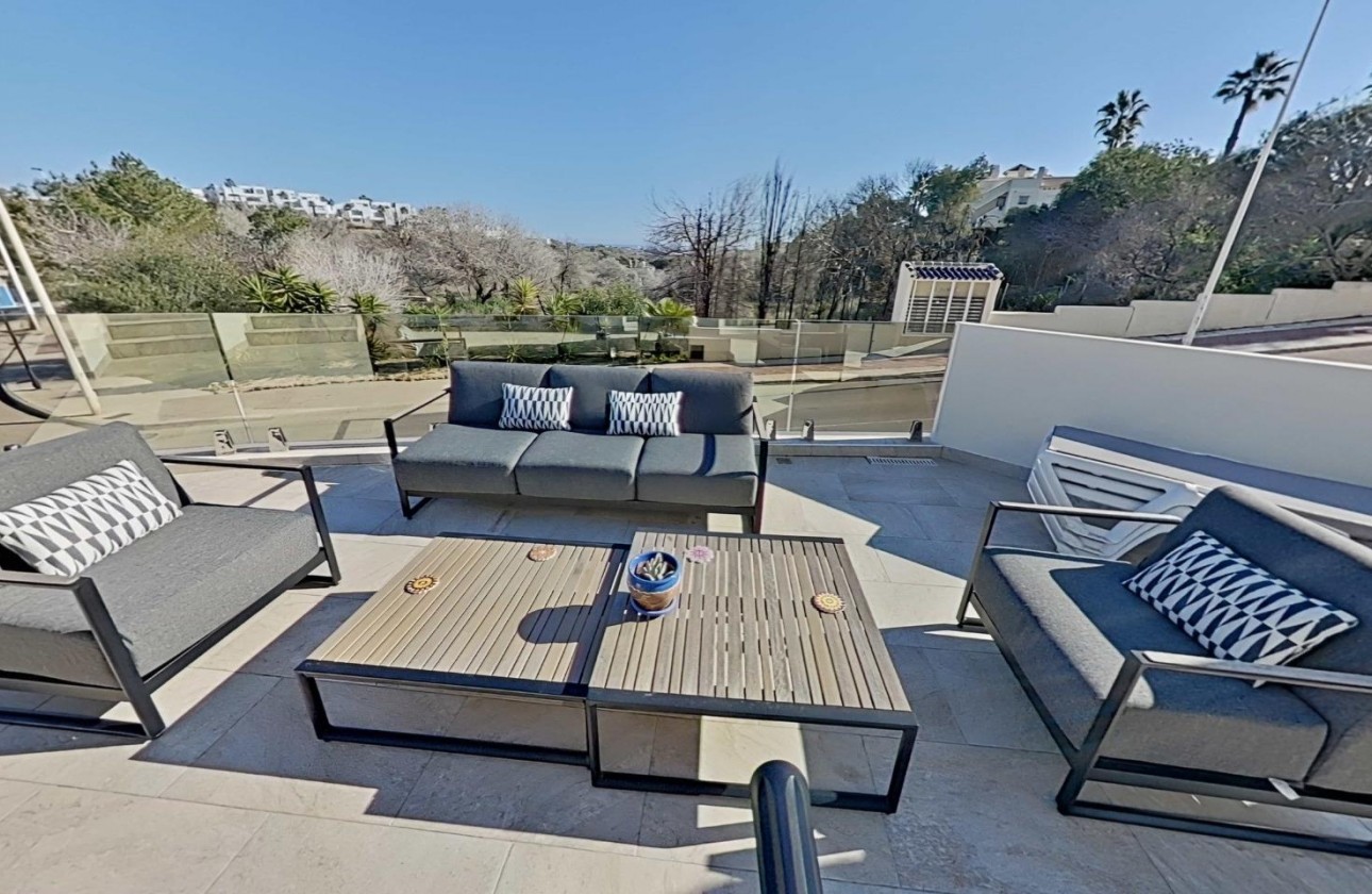 Herverkoop - Detached Villa - Orihuela Costa - Lomas de Campoamor