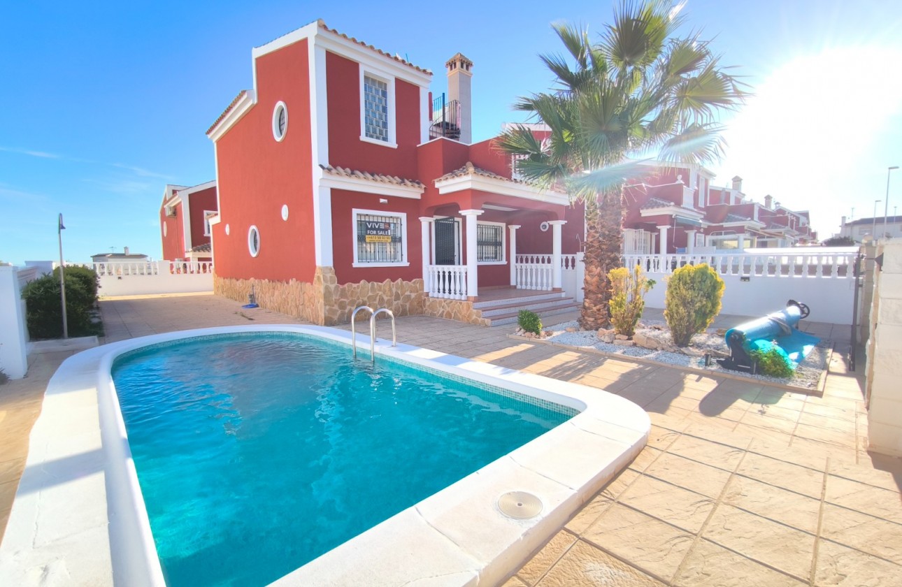 Herverkoop - Detached Villa - Orihuela Costa - Los Dolses