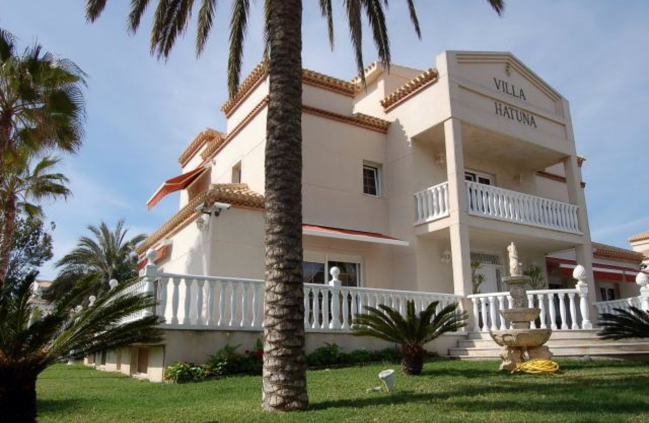 Herverkoop - Detached Villa - Orihuela Costa - Playa Flamenca