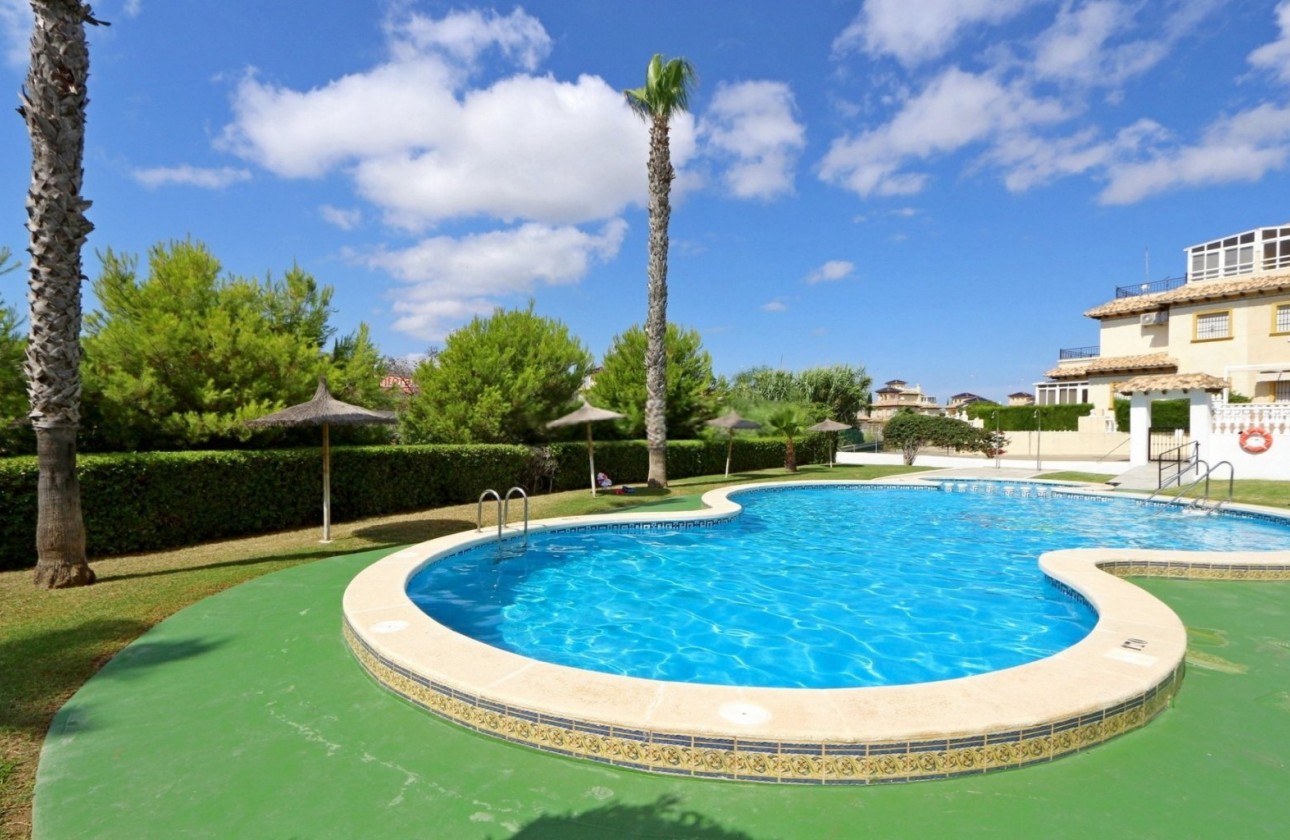 Herverkoop - Detached Villa - Orihuela Costa - Playa Flamenca