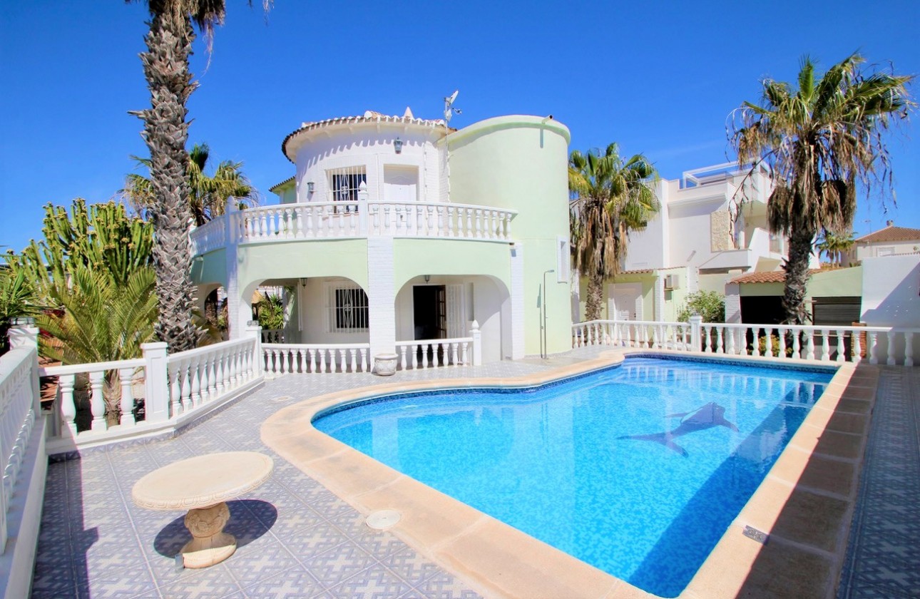 Herverkoop - Detached Villa - Orihuela Costa - Villamartín