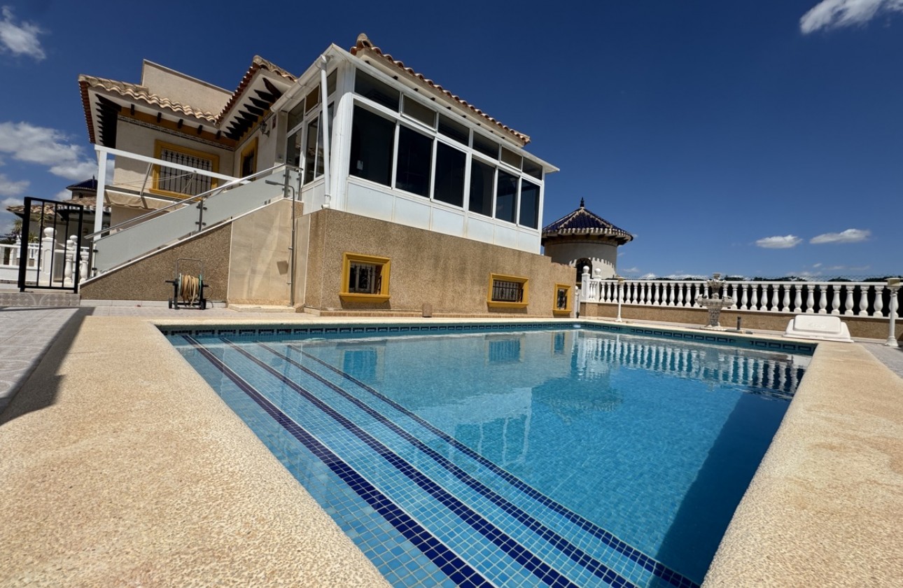 Herverkoop - Detached Villa - Orihuela Costa - Villamartín