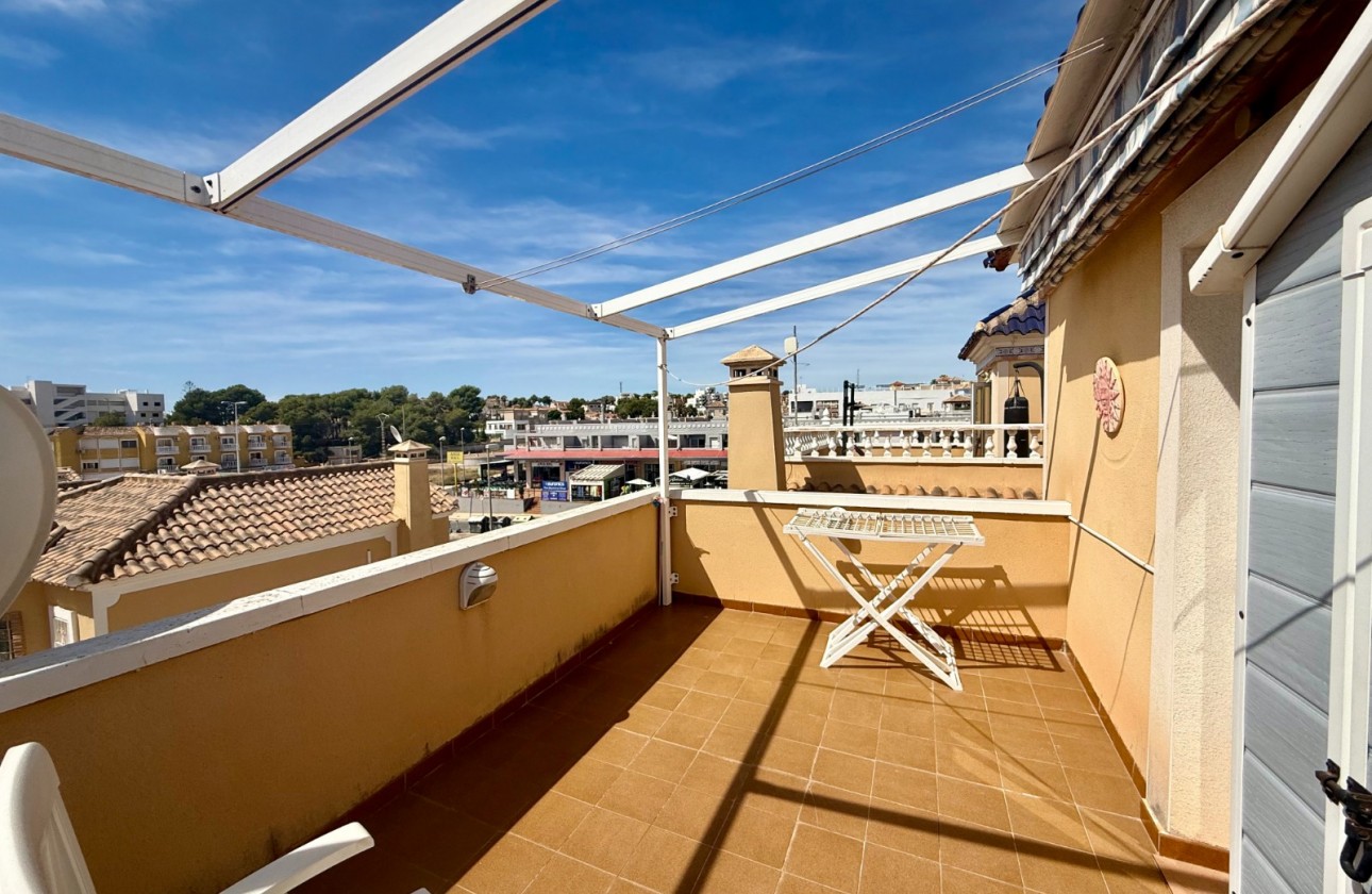 Herverkoop - Detached Villa - Orihuela Costa - Villamartín