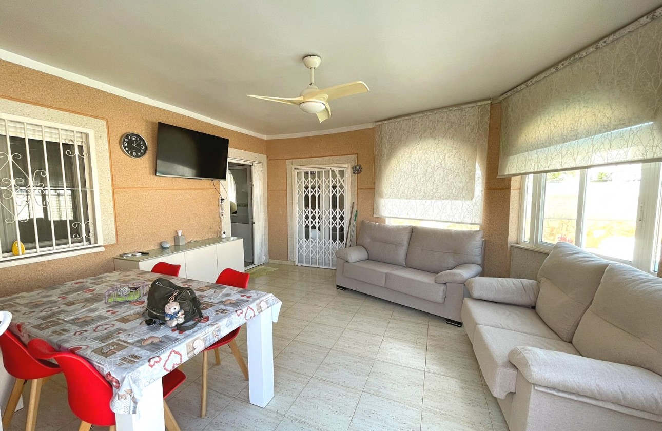 Herverkoop - Detached Villa - Orihuela Costa