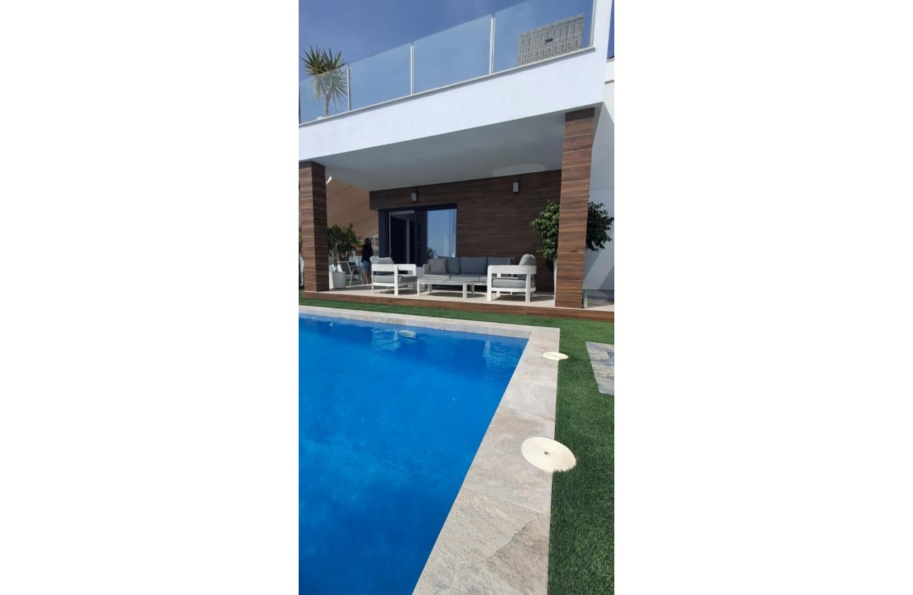 Herverkoop - Detached Villa - Orihuela - Entre Naranjos Vistabella Golf