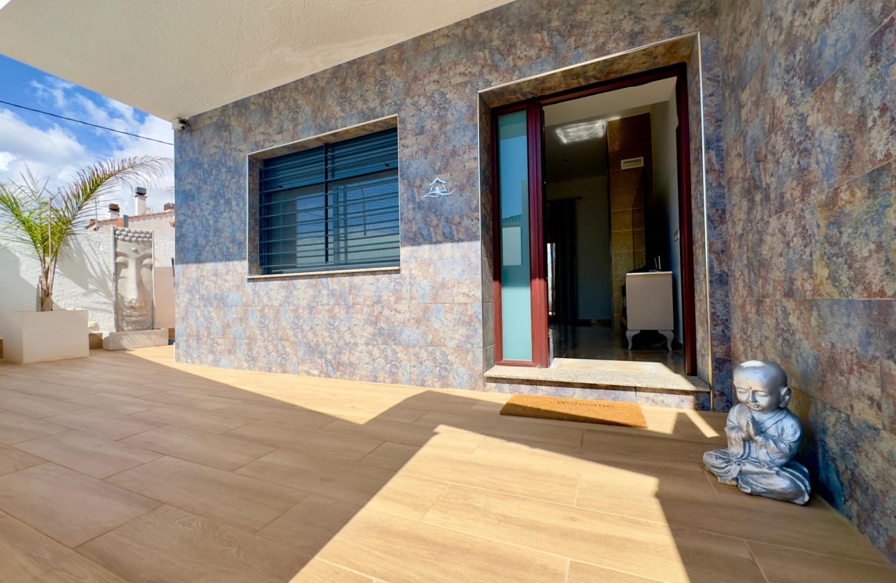 Herverkoop - Detached Villa - Pilar de la Horadada - Torre de la Horadada